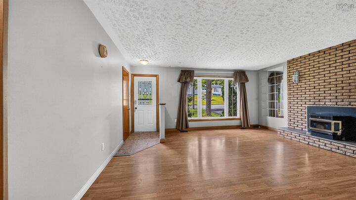 Property Photo:  156 Alder Crescent  NS B4C 1A3 
