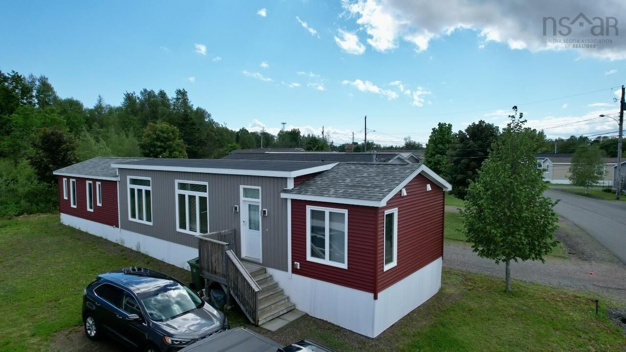 Property Photo:  32 Joseph Drive  NS B2N 0G4 
