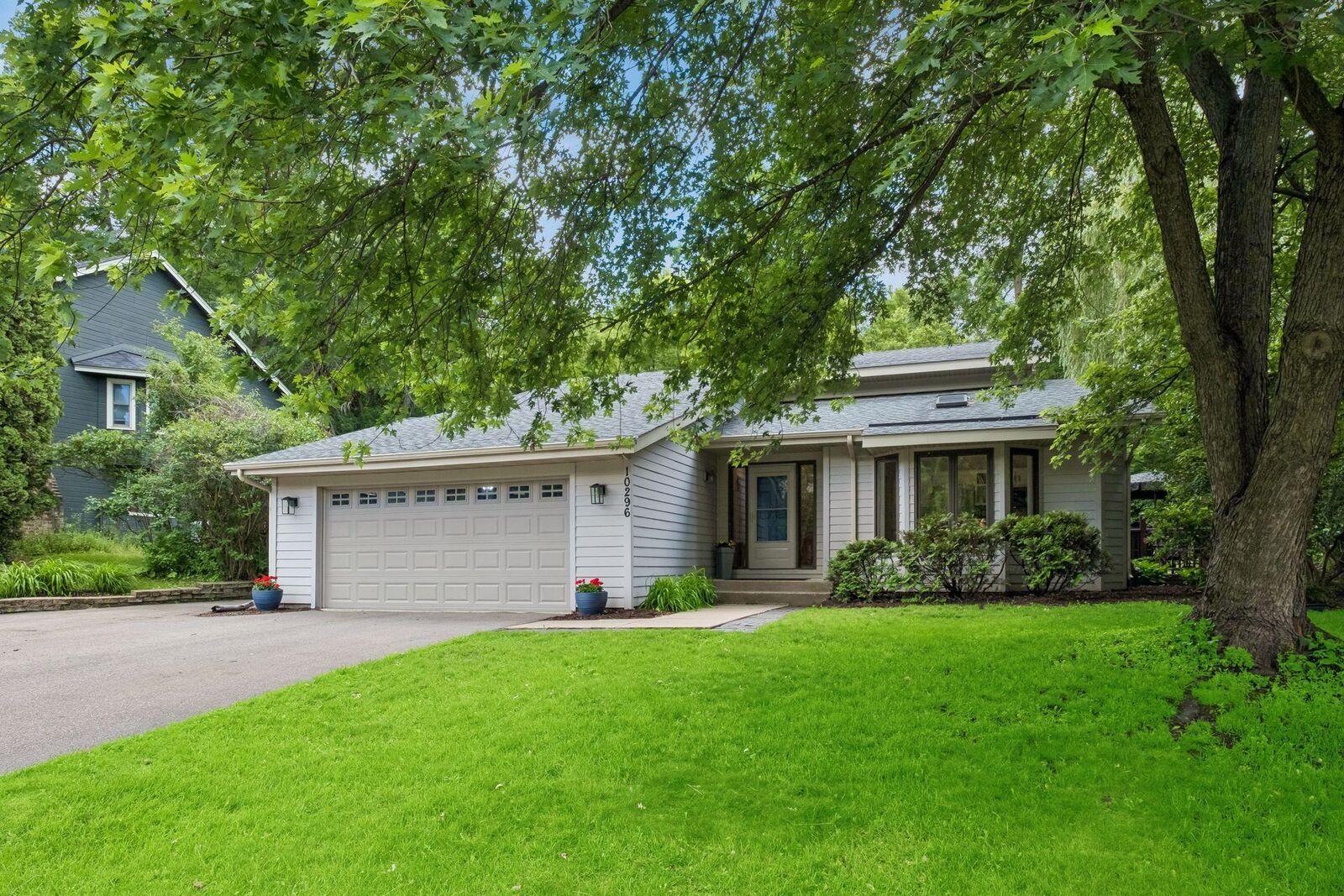 Property Photo: 10296 173rd Street W MN 55044
