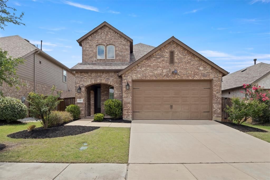 Property Photo:  1504 Shire Drive  TX 76227 