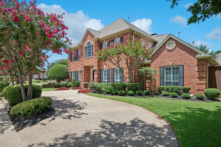 Property Photo: 4633 Charles Place TX 75093