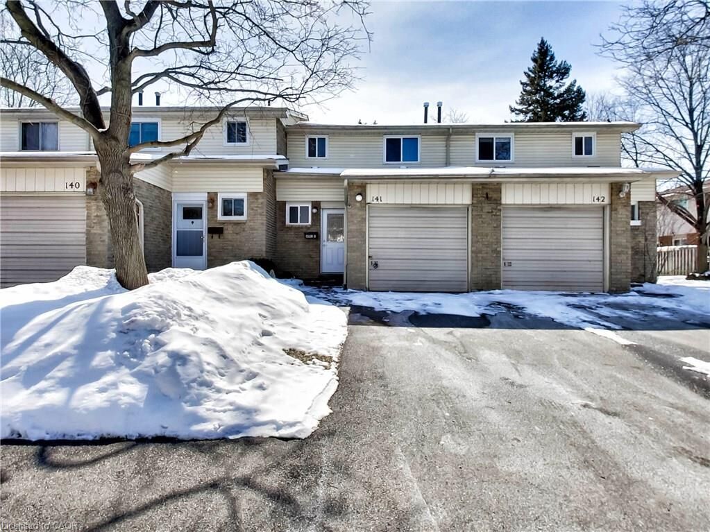Property Photo: 100 Quigley Road 141 ON L8K 6J1