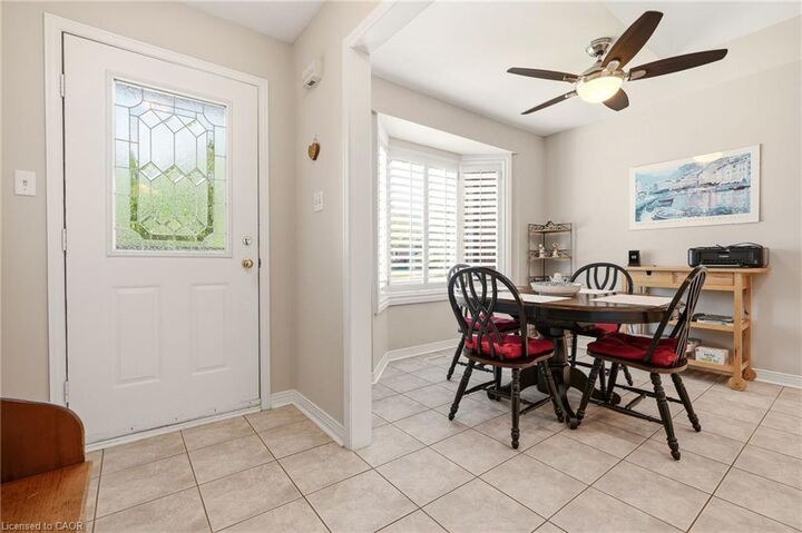 Property Photo:  2140 Turnberry Road 3  ON L7M 4L8 