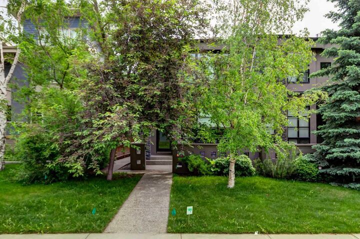 1934 36 Street SW 2 — photo 1