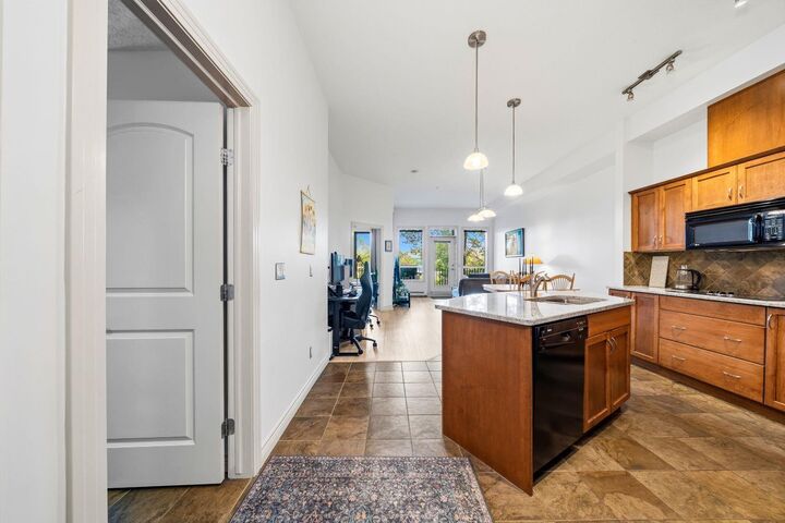 Property Photo: 3101 34 Avenue NW 107 AB T2L 2A3