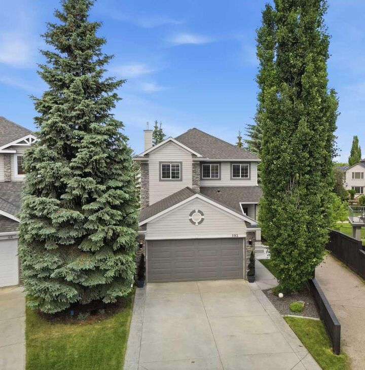 Property Photo: 192 Cranfield Park SE AB T3M 1B6