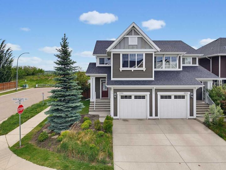Property Photo: 590 River Heights Crescent AB T4C 0R9