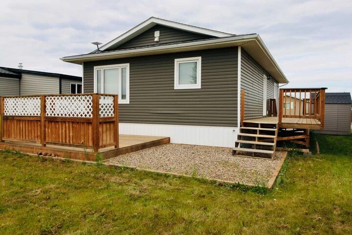 80 Deerglen — photo 1