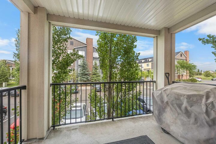 Property Photo: 279 Copperpond Common SE 5209 AB T2Z 1J6