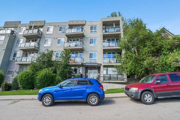 Property Photo: 540 5 Avenue NE 205 AB T2E 0L2