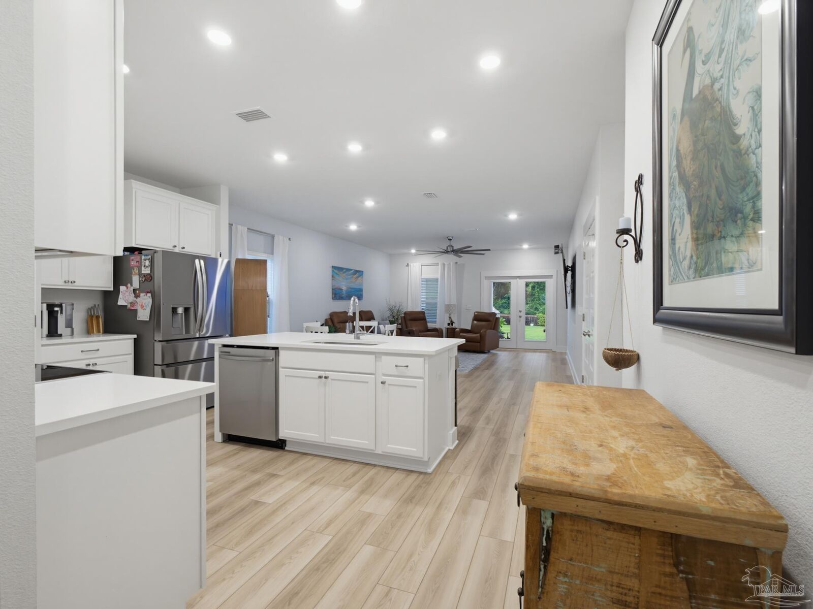 Property Photo:  889 Windhill Dr  FL 32533 