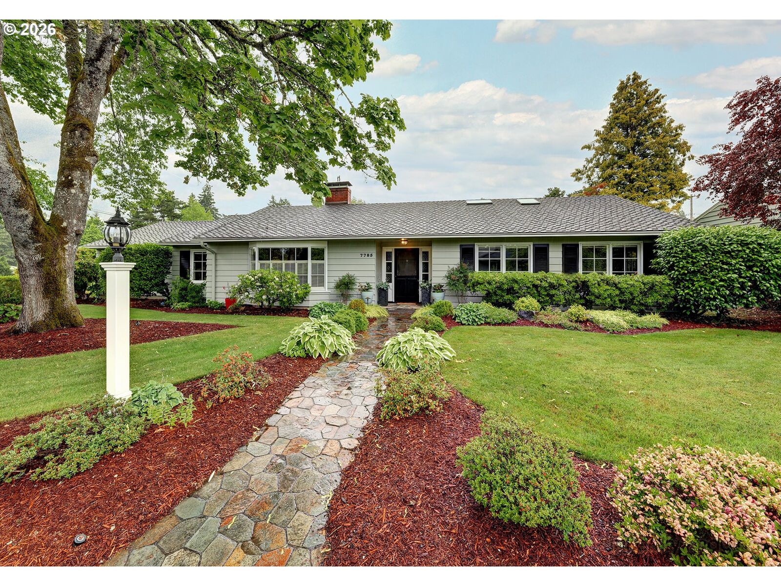 Property Photo: 7785 SW Cedar St OR 97225