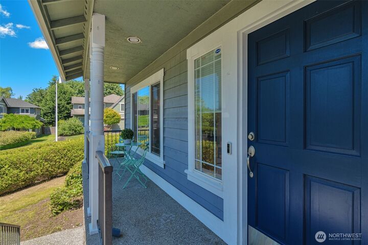 Property Photo: 19807 23rd Dr SE WA 98012