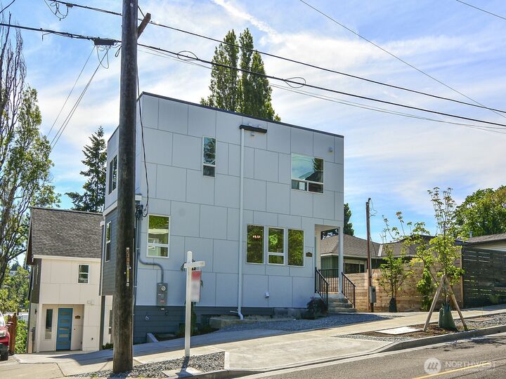 Property Photo: 2336 C 23 Avenue S WA 98144