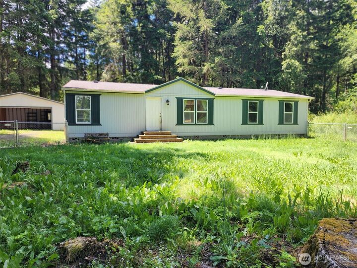 Property Photo: 11843 Blue Glacier Lane SE WA 98597
