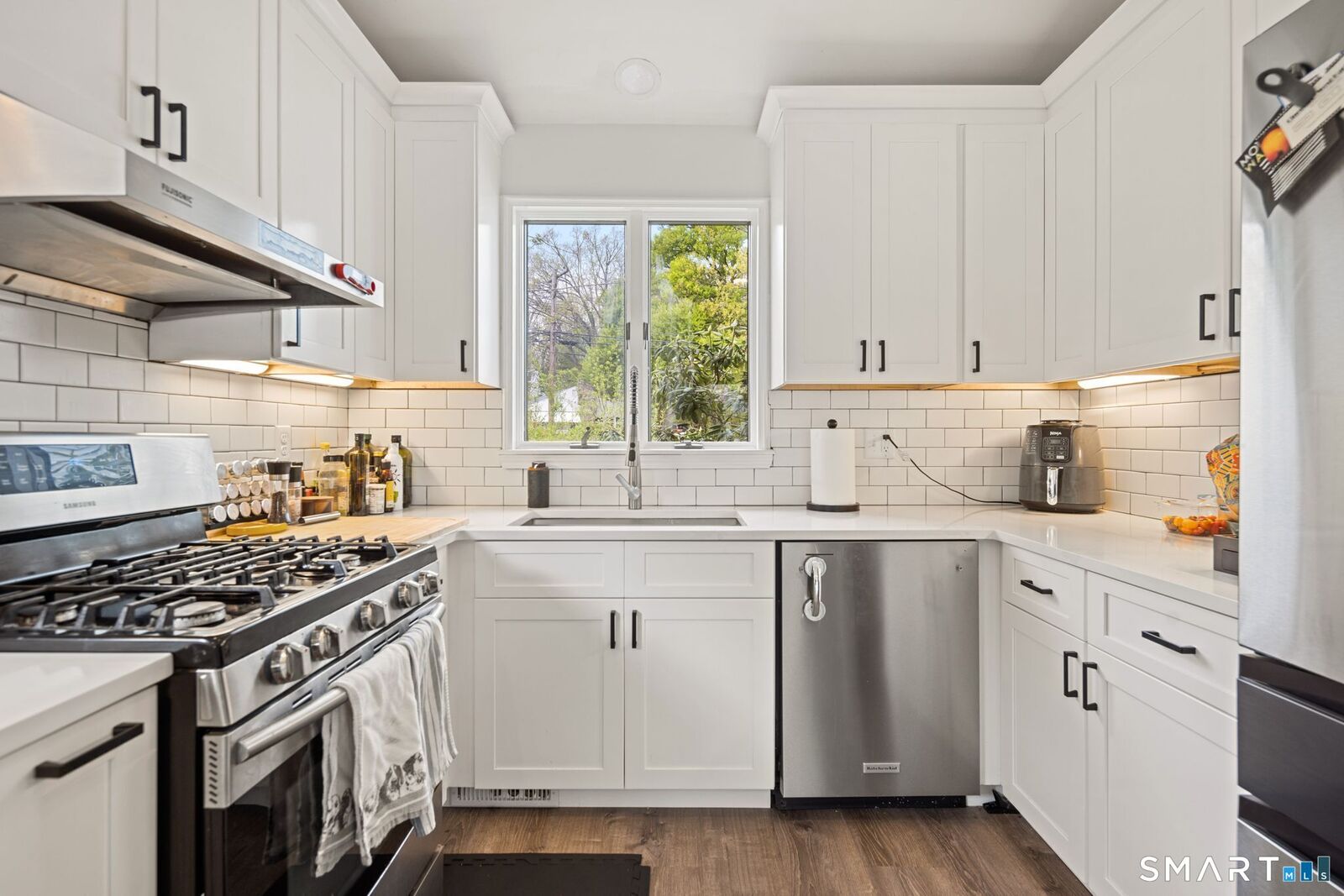 Property Photo:  39 Brightwood Lane  CT 06110 