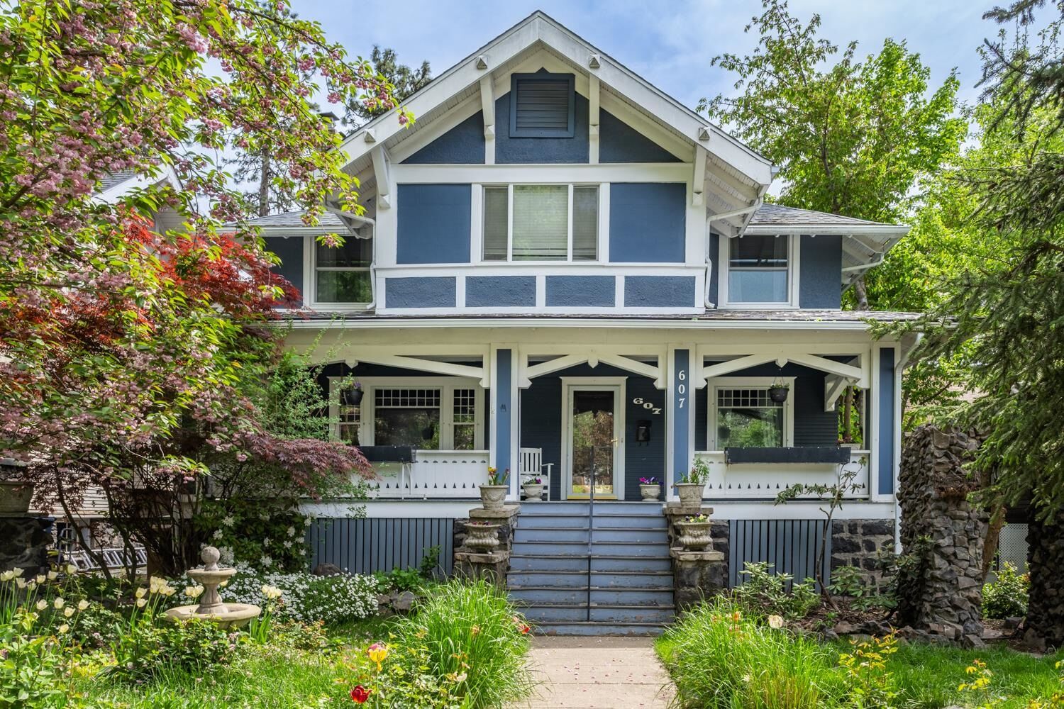 Property Photo: 607 W 14th Ave WA 99204