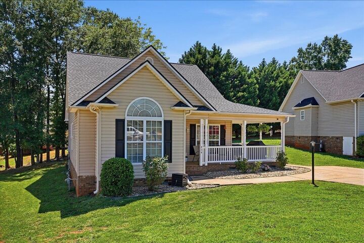 Property Photo: 214 Cool Water Court SC 29316
