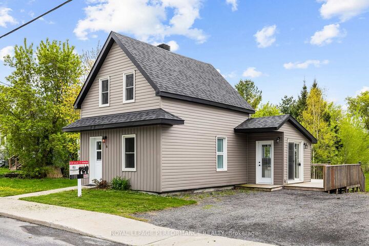 Property Photo: 6 Spring Street ON K0C 1T0