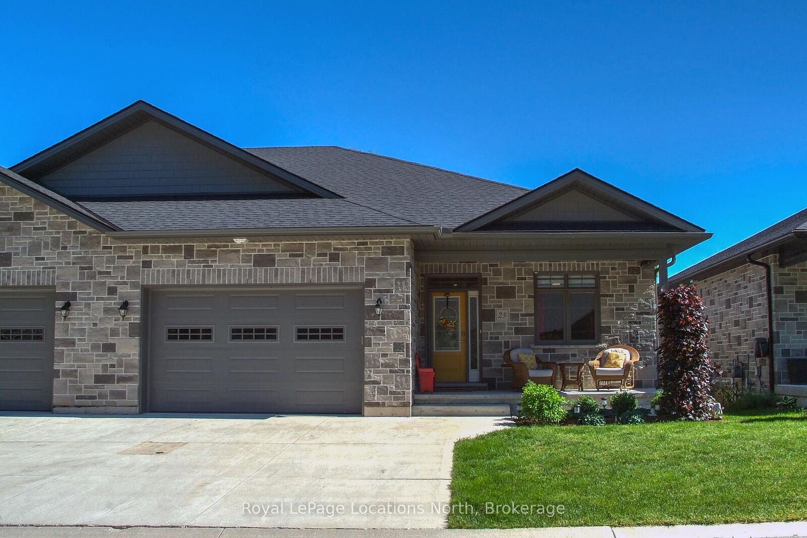 Property Photo: 410 Ridge Road 25 ON N4L 0B2