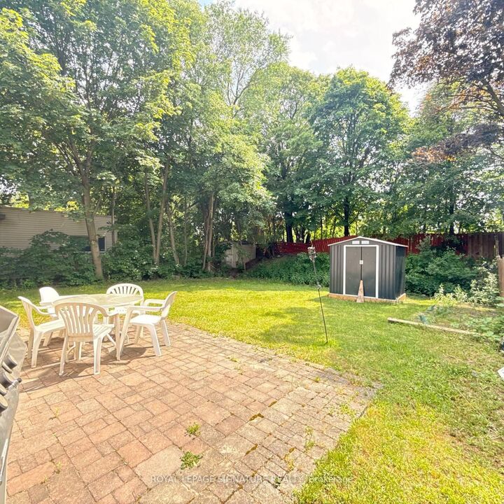 Property Photo: 117 Romfield Circuit ON L3T 3H7