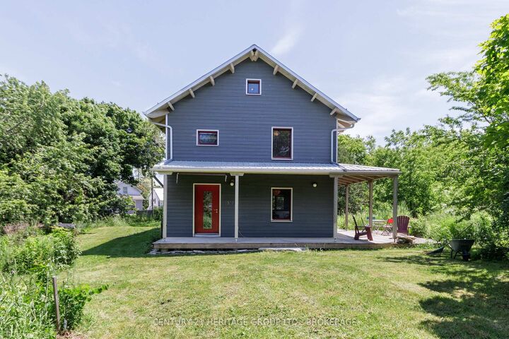 Property Photo: 1307 Going Street ON K0H 2Y0