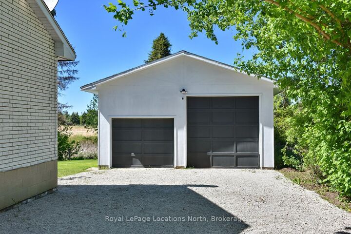 Property Photo: 56 Batteaux Road ON L9Y 3Z1
