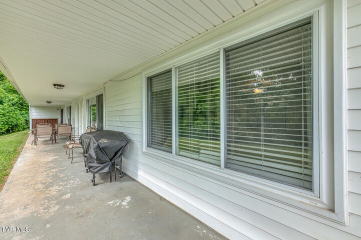 Property Photo: 124 Tolley Lane TN 37650