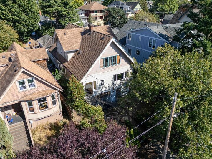 Property Photo: 2329 Dowler Pl BC V8T 4H5