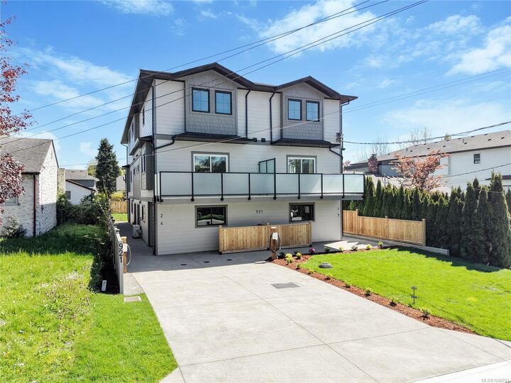 921 Dale St #1 — photo 1