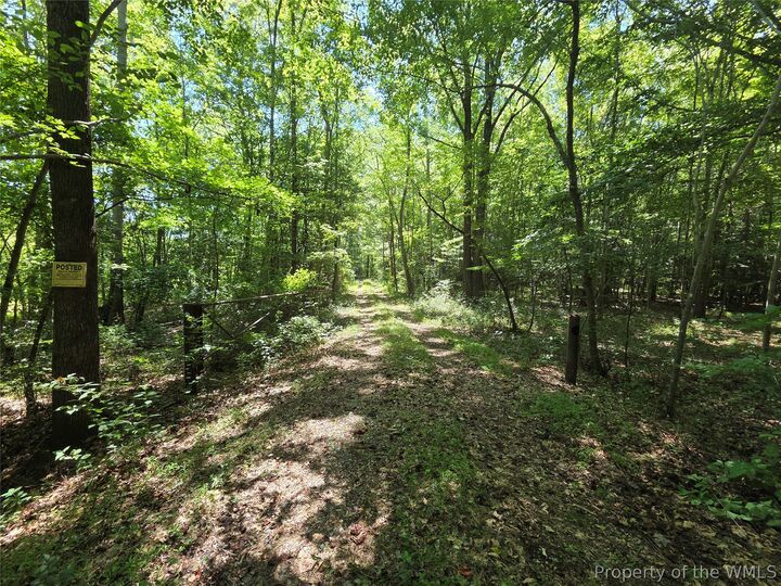 Property Photo:  901 N Airport Drive  VA 23150 