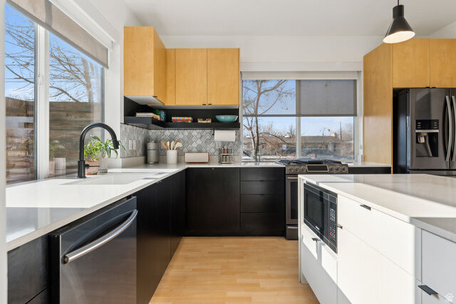 Property Photo: 2477 S 700 E UT 84106