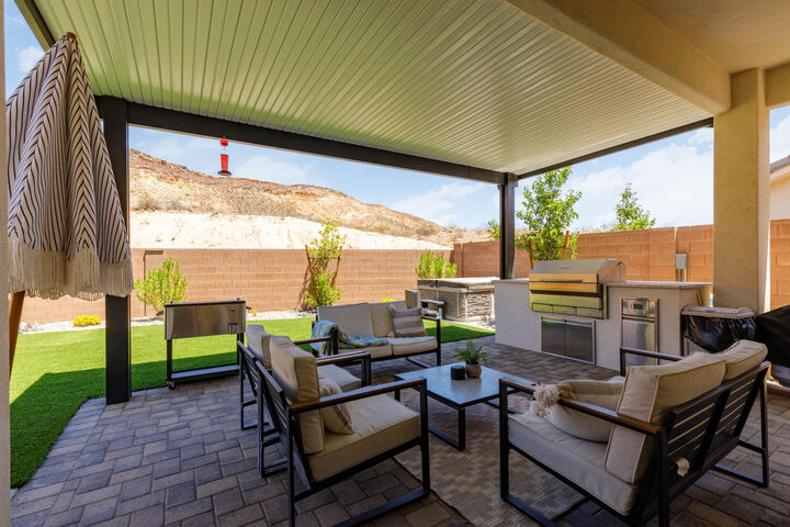 Property Photo:  2871 E Rill Dr  UT 84780 
