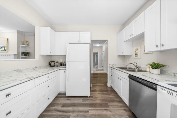 6688 Burlington Avenue 105 — photo 1