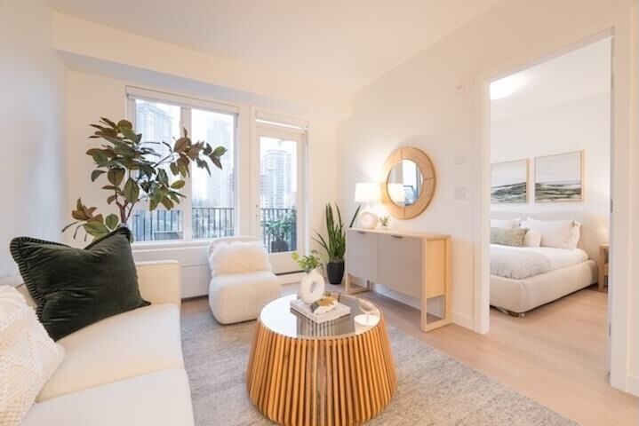 Property Photo:  588 Harrison Avenue 113  BC V3J 3Z6 