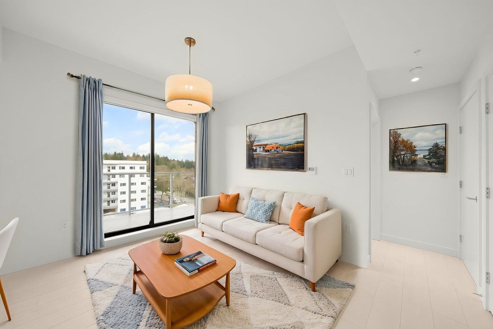 Property Photo:  4928 Quebec Street 605  BC V5W 0G6 