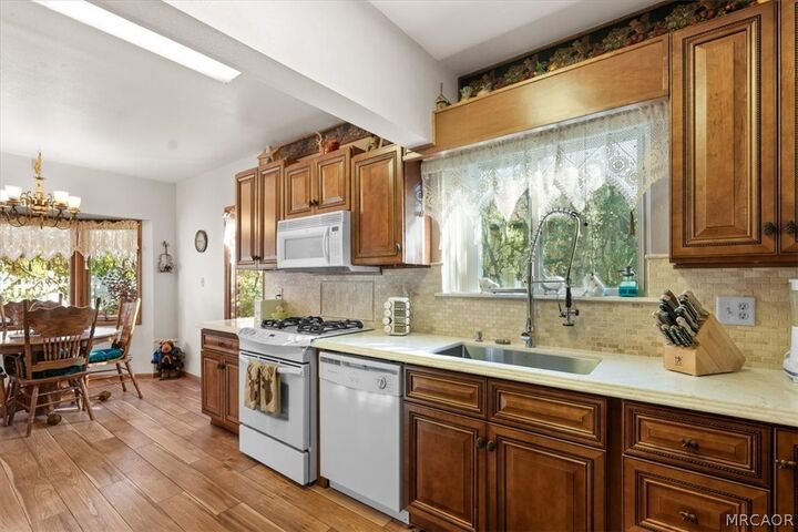 Property Photo:  361 Sites Way  CA 92314 