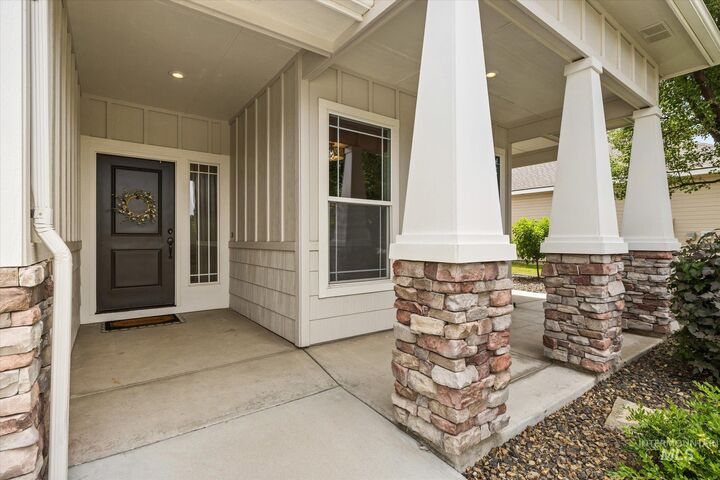 Property Photo:  3846 S Montague  ID 83642 