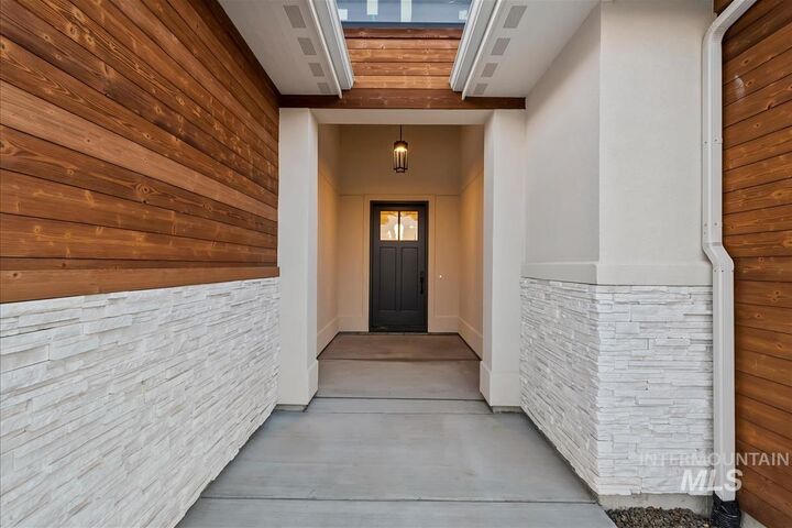 Property Photo: 3388 W Golden Barrel St. ID 83616