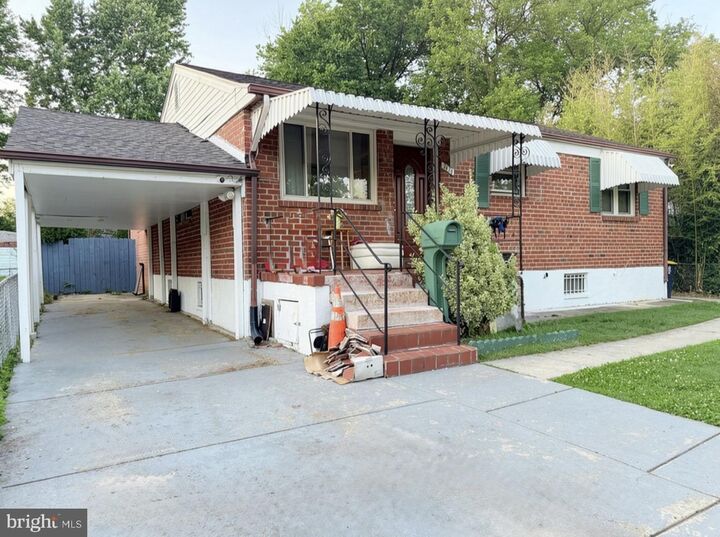 Property Photo:  2420 Hannon Street  MD 20783 