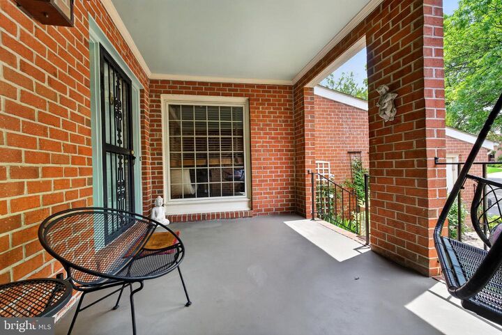 Property Photo: 6638 Walnutwood Circle MD 21212