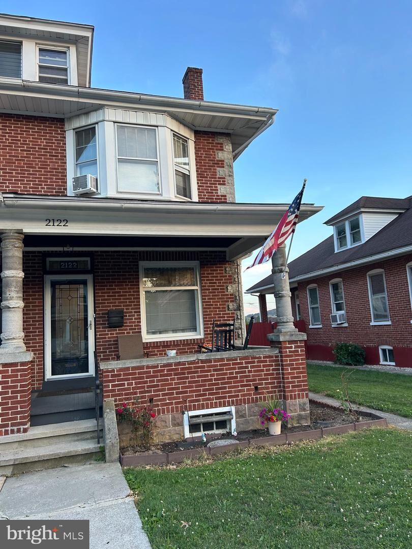 Property Photo:  2122 Highland Street  PA 19609 