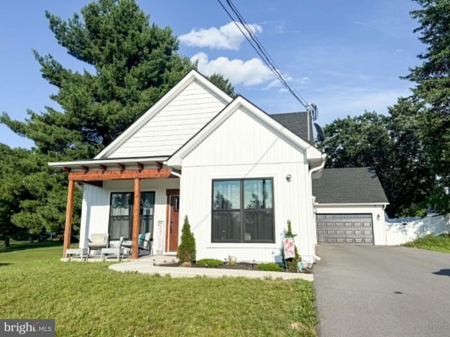 Property Photo:  1311 Marvic Dr.  PA 17202 