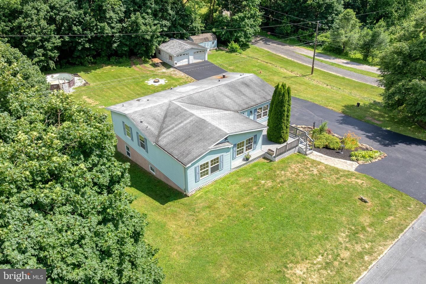 Property Photo:  69 Gilbert Road  PA 17356 