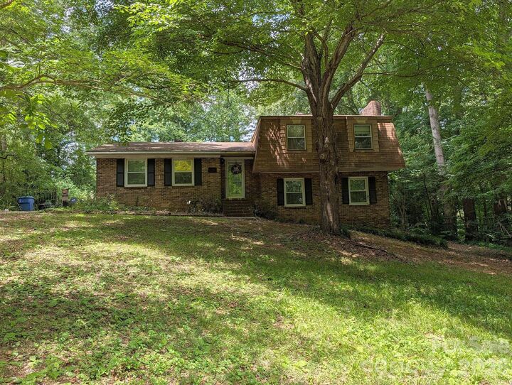Property Photo:  215 Swamp Fox Drive  SC 29715 