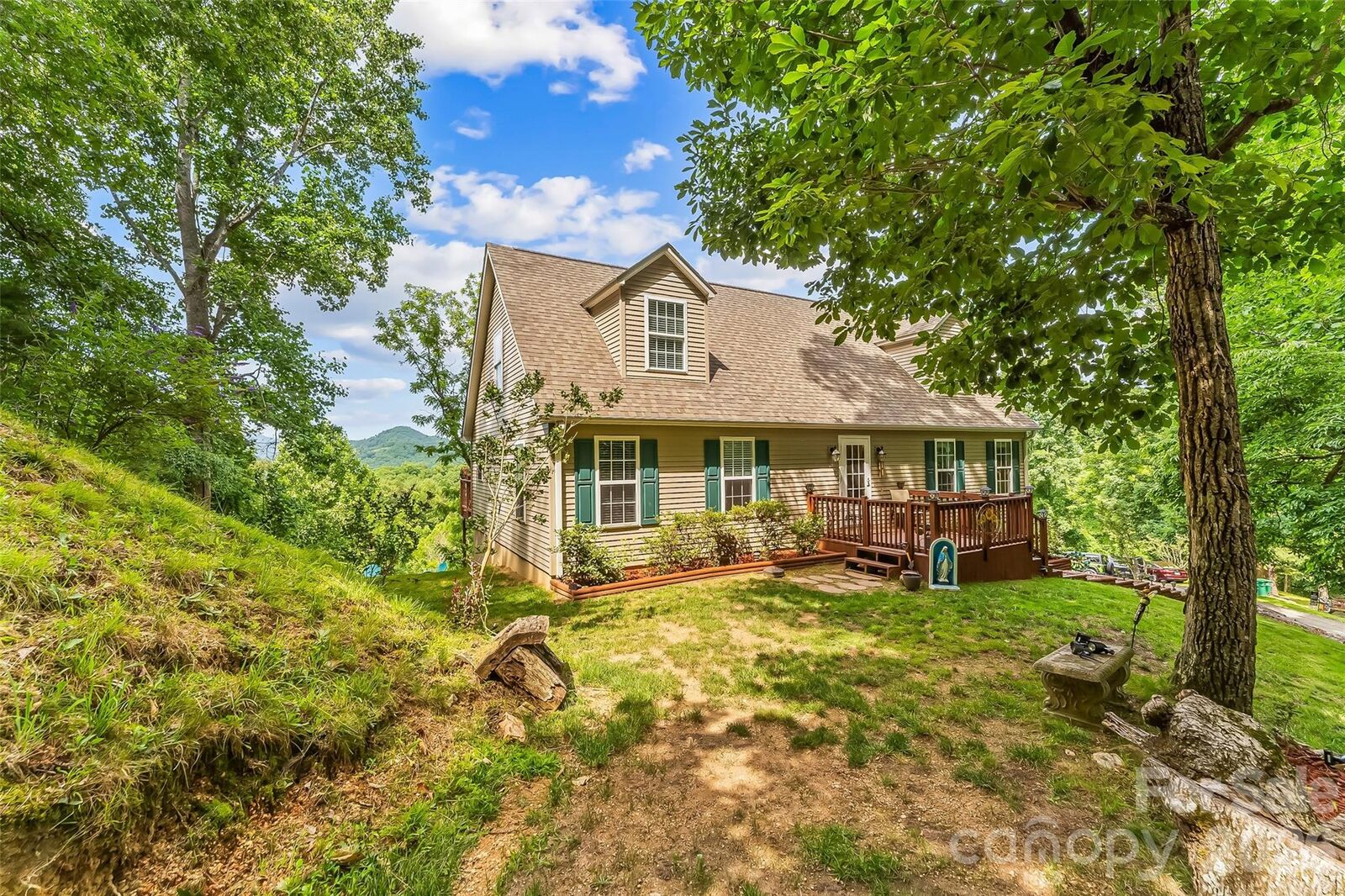 Property Photo:  70 Heslar Way  NC 28753 