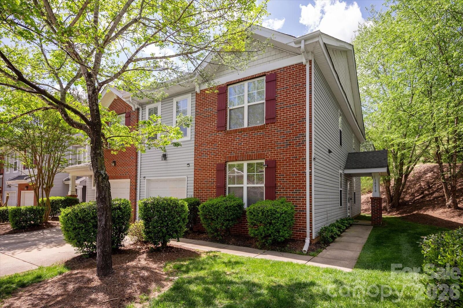 Property Photo:  10810 Princeton Village Drive  NC 28277 