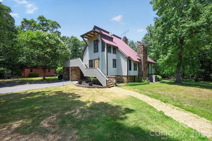 Property Photo:  25105 Frick Road  NC 28137 