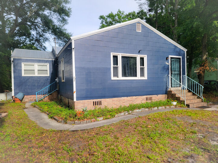 Property Photo:  2646 Ranger Drive  SC 29405 