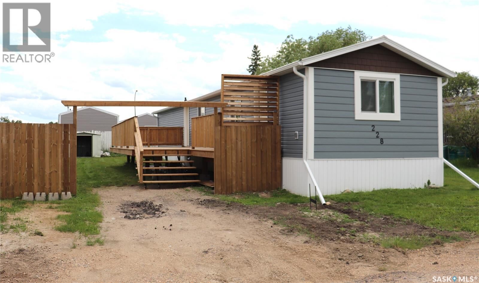 Property Photo:  228 Cypress Way  SK S7K 3J9 